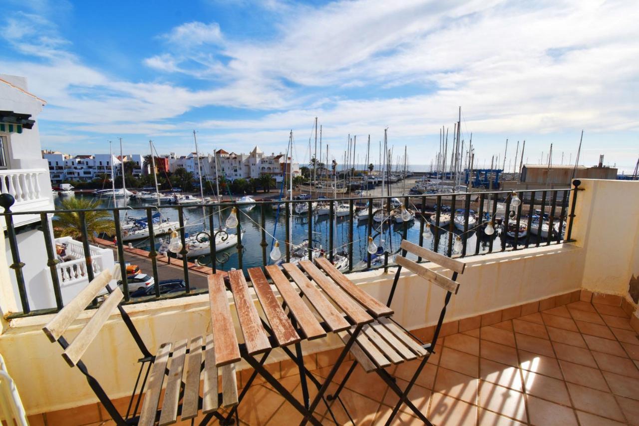 Expoholidays - Vistas Al Puerto Deportivo Galera Almerimar Bagian luar foto